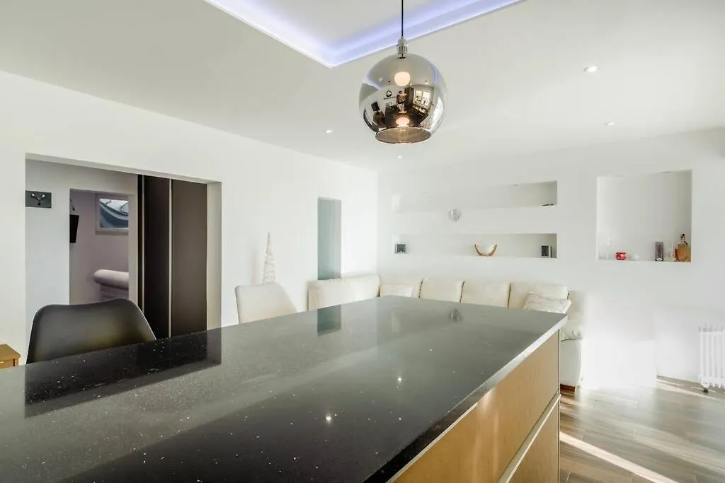 Luxury Apartment Martinis With Pool Split